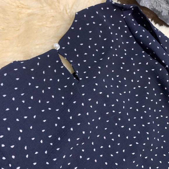 ⭐️2 for $25⭐️ Girls Chiffon Top - Picture 3 of 3